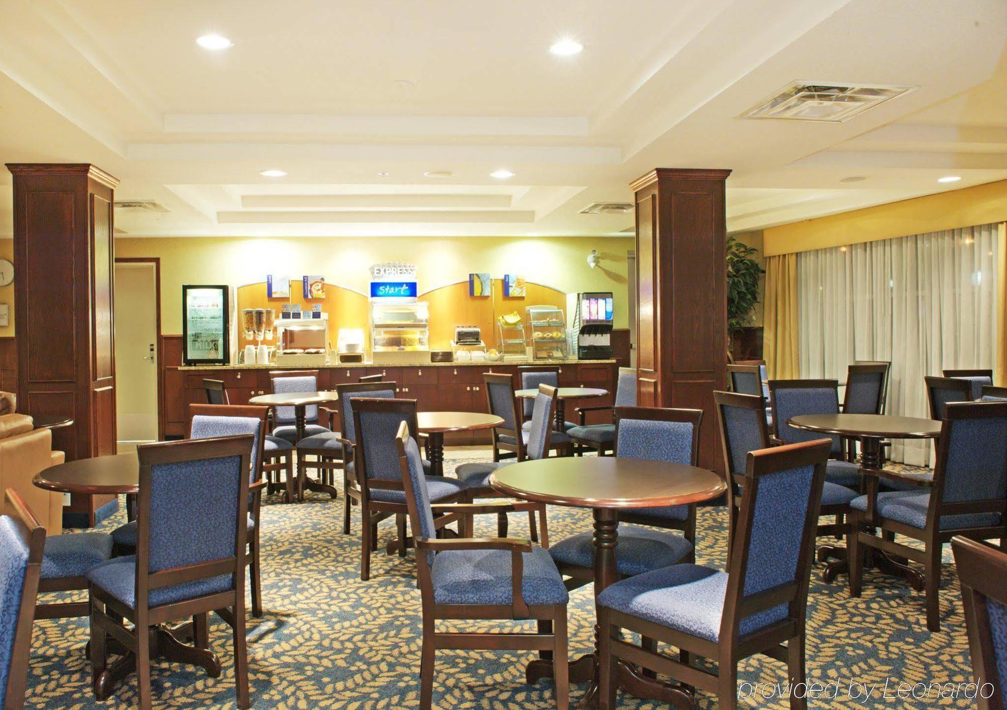Holiday Inn Express Hotel & Suites Edson, An Ihg Hotel Εξωτερικό φωτογραφία